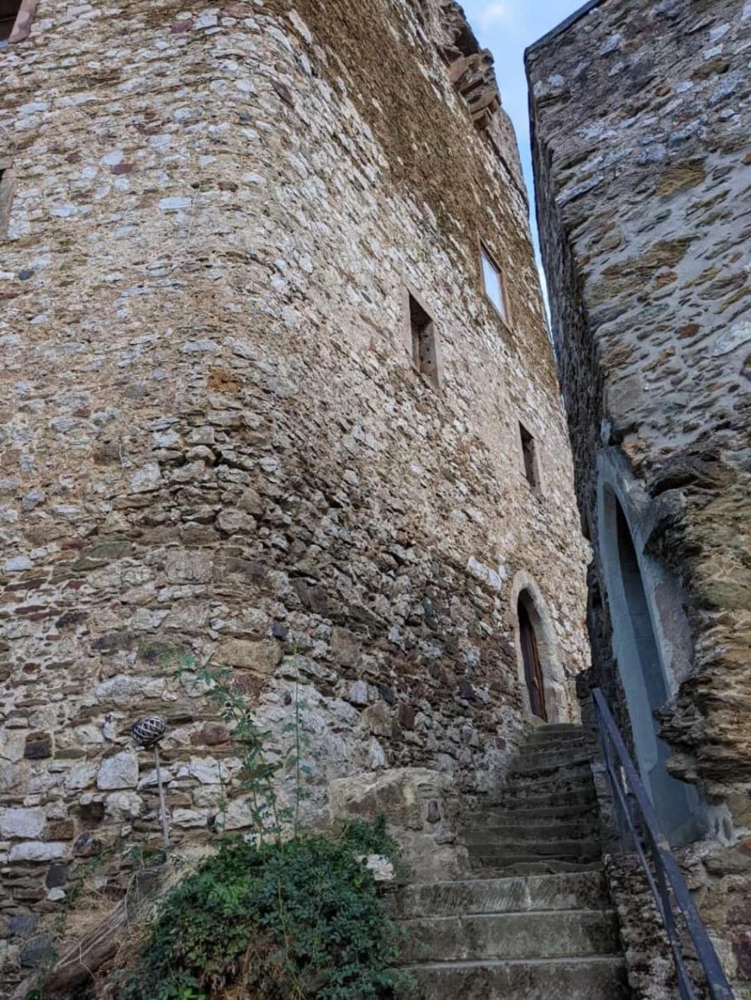 Burg Hermannstein - Queens Room Wetzlar Kültér fotó